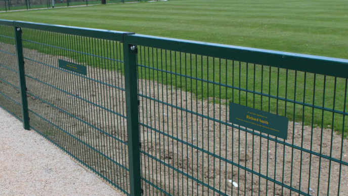 “Fence Off” Your Very Own Piece Of The Club